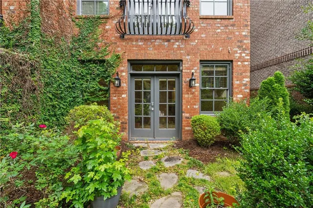 $4,800 | 1220 State Street Northwest, Atlanta, GA 30318