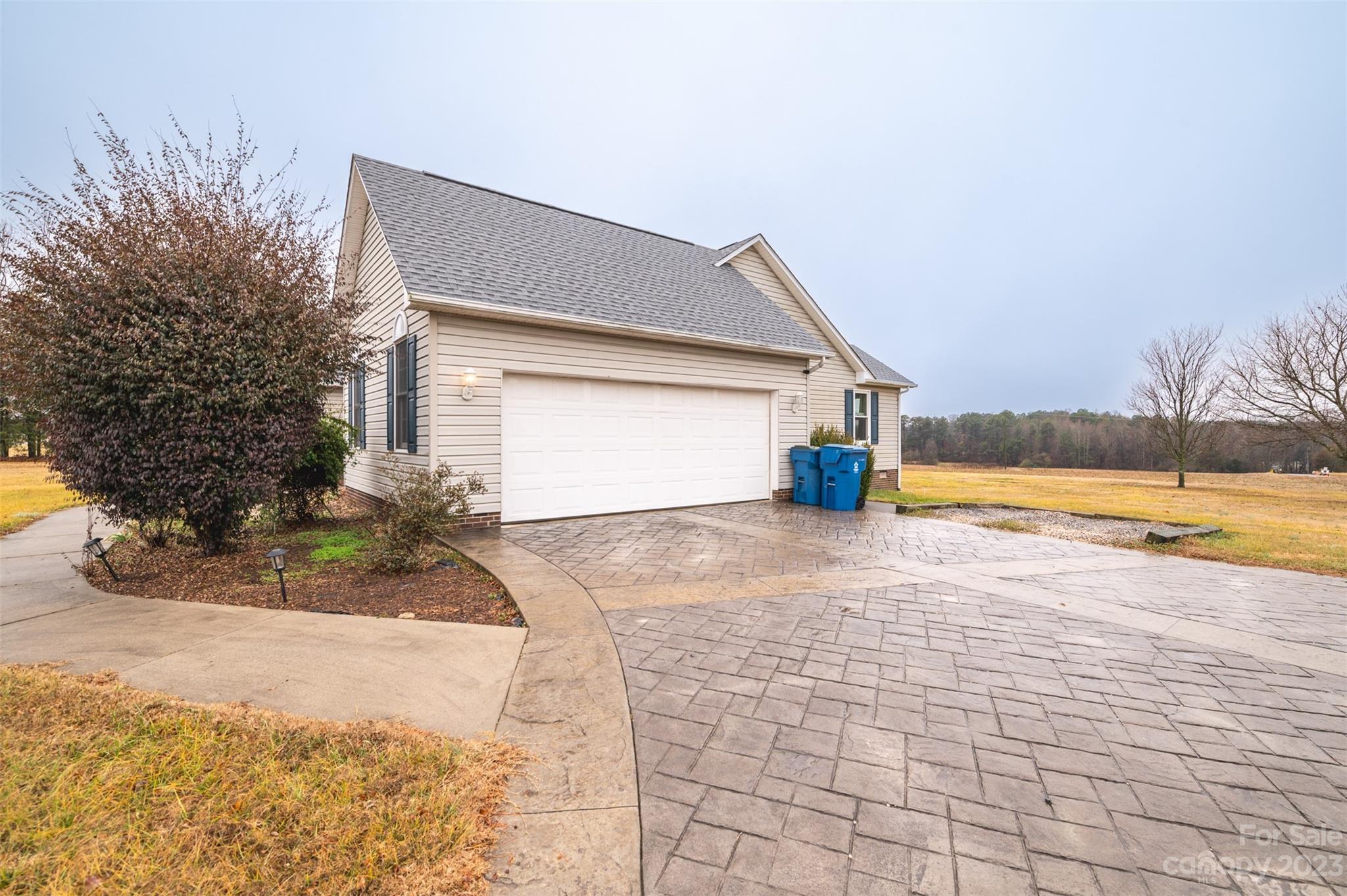 4105 Davis Road Maiden, NC 28650 - Photo 27 of 33 Gallery Image 27