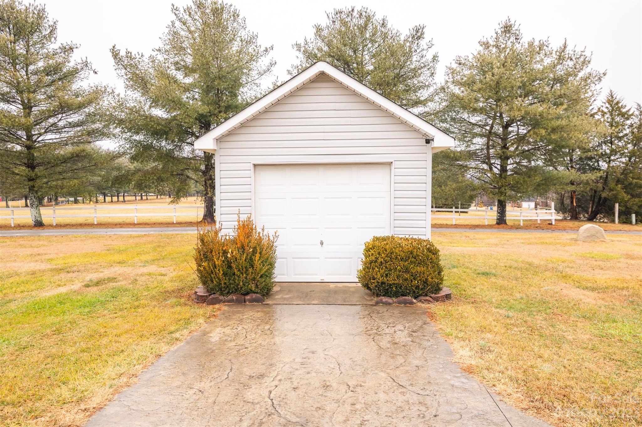 4105 Davis Road Maiden, NC 28650 - Photo 28 of 33 Gallery Image 28