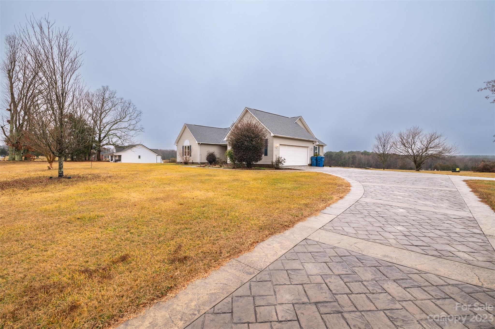 4105 Davis Road Maiden, NC 28650 - Photo 29 of 33 Gallery Image 29