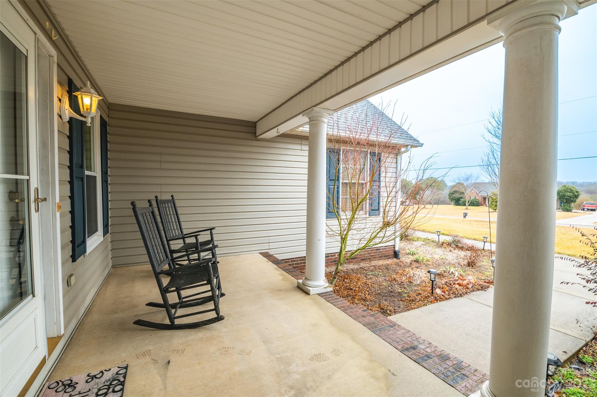 4105 Davis Road Maiden, NC 28650 - Photo 3 of 33 Gallery Image 3