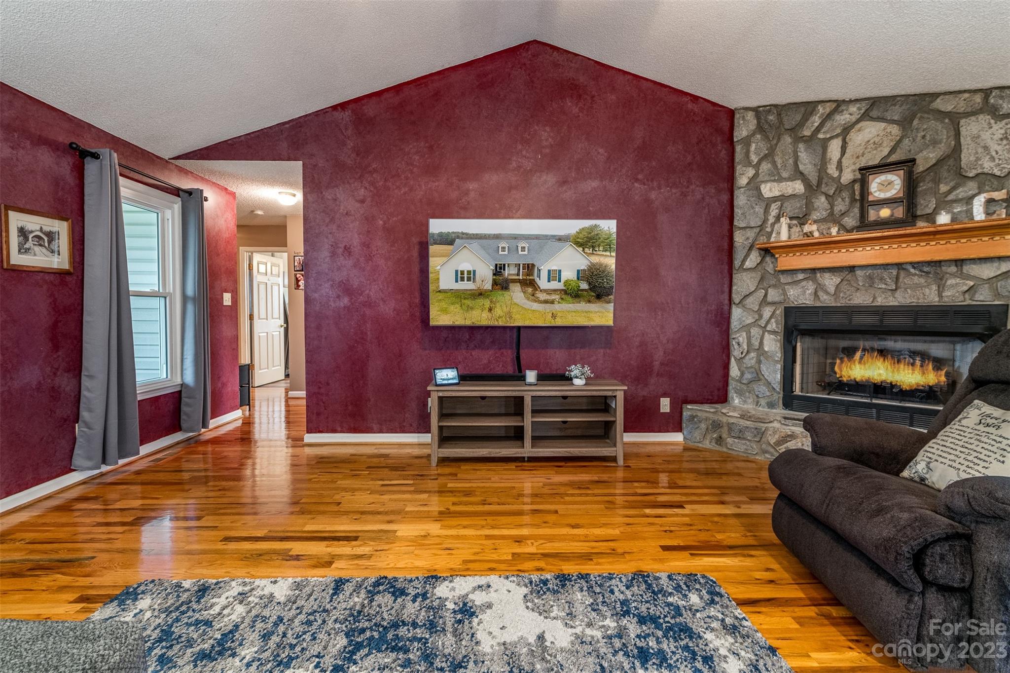4105 Davis Road Maiden, NC 28650 - Photo 6 of 33 Gallery Image 6