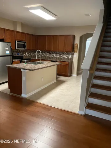 $1,675 | 4220 Plantation Oaks Boulevard, Unit 1812, Orange Park, FL 32065