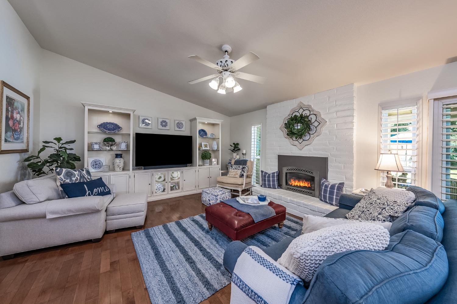 420 Mainberry Drive Madera, CA 93637 - Photo 8 of 47