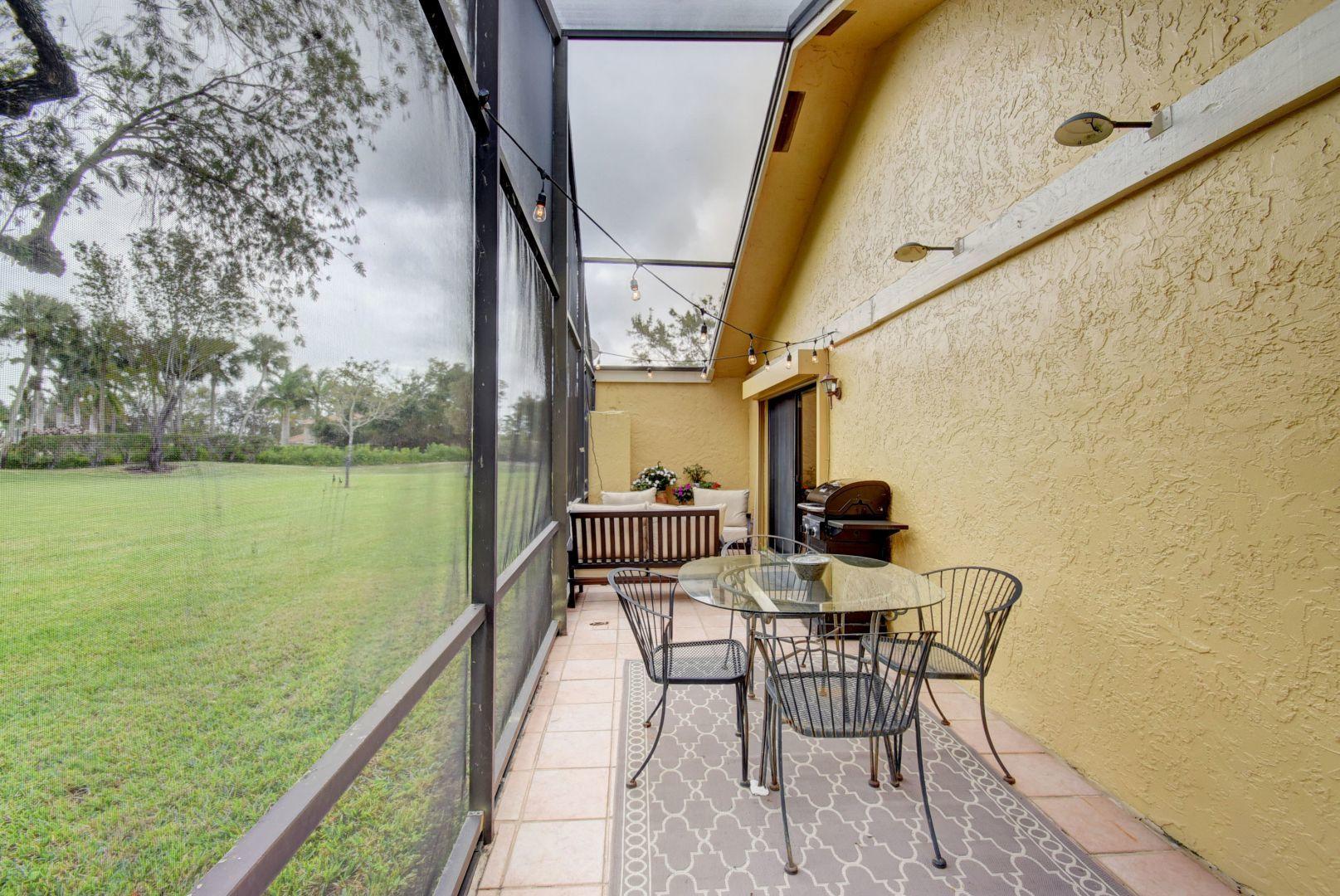 22710 Vistawood Way Boca Raton, FL 33428 - Photo 21 of 27 Enjoy the Outdoors!
