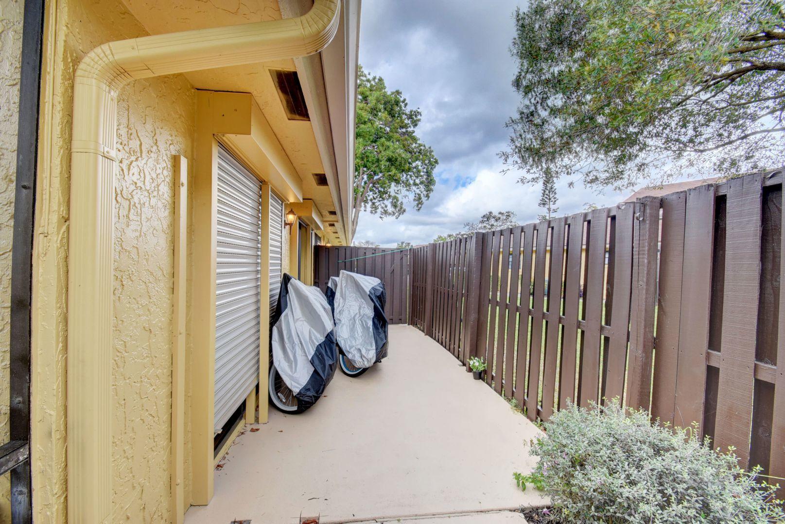 22710 Vistawood Way Boca Raton, FL 33428 - Photo 22 of 27 Open Side Porch