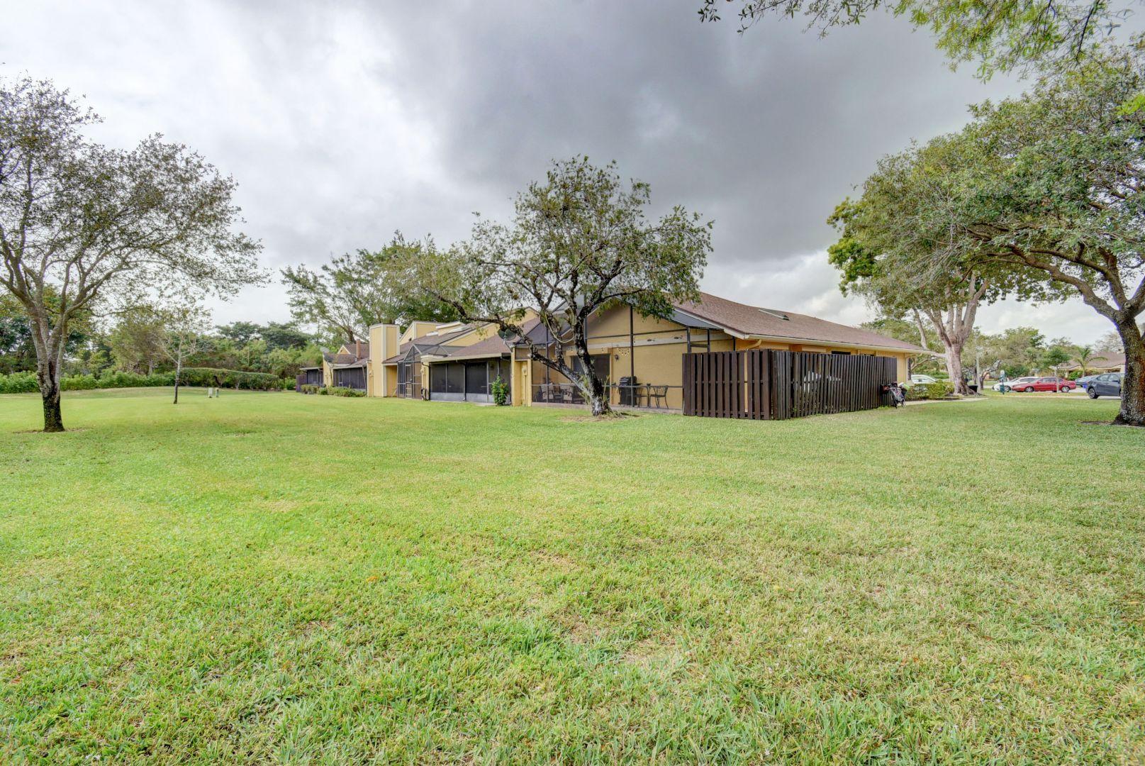 22710 Vistawood Way Boca Raton, FL 33428 - Photo 25 of 27 Peace and Quiet