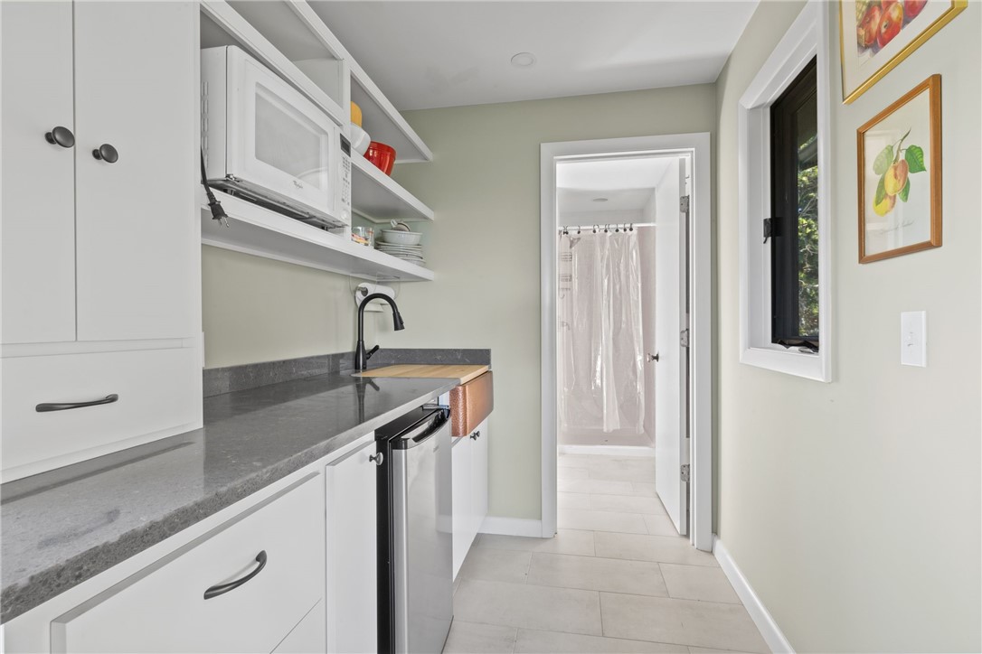 247 West Main Road Little Compton, RI 02837 - Photo 9 of 15