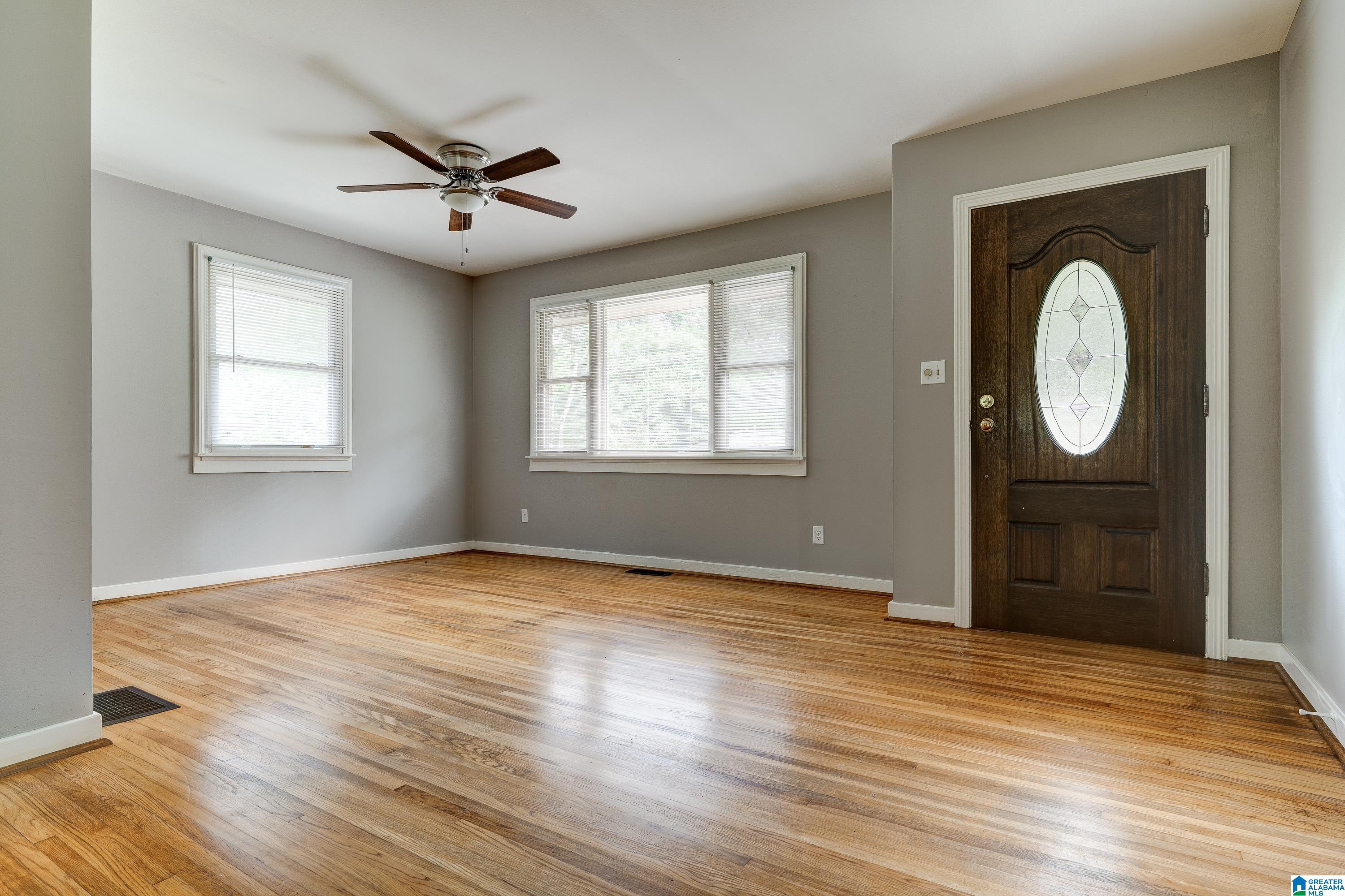 1628 Cresthill Road Birmingham, AL 35213 - Photo 6 of 30 Gallery Image 6