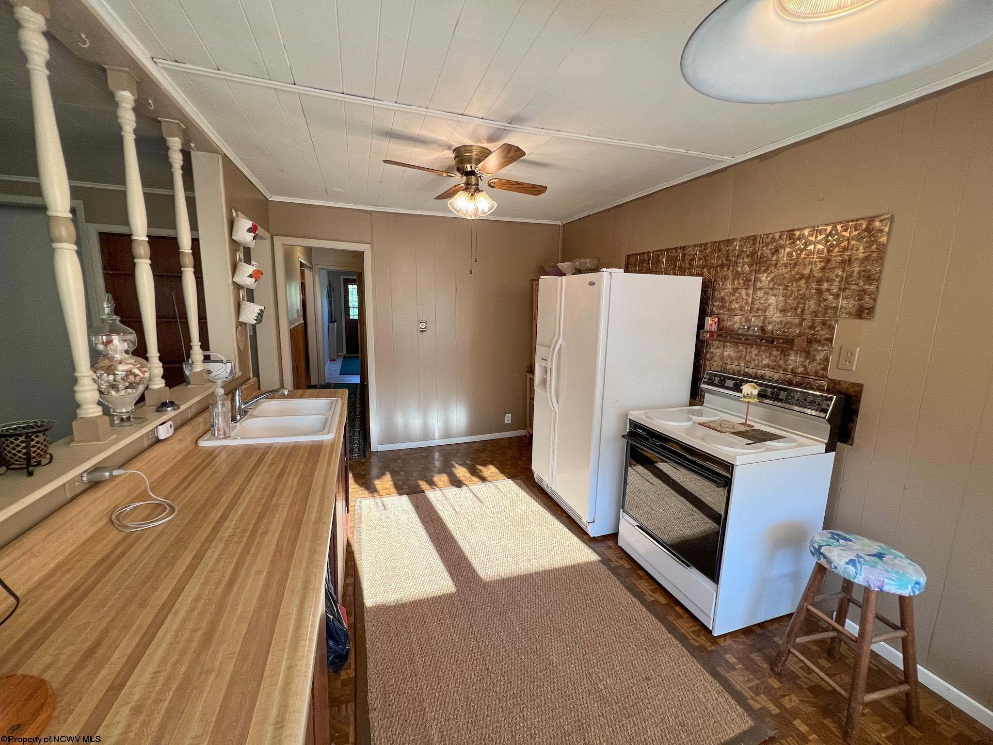 8531 Georgetown Road Walkersville, WV 26447 - Photo 5 of 29 Gallery Image 5