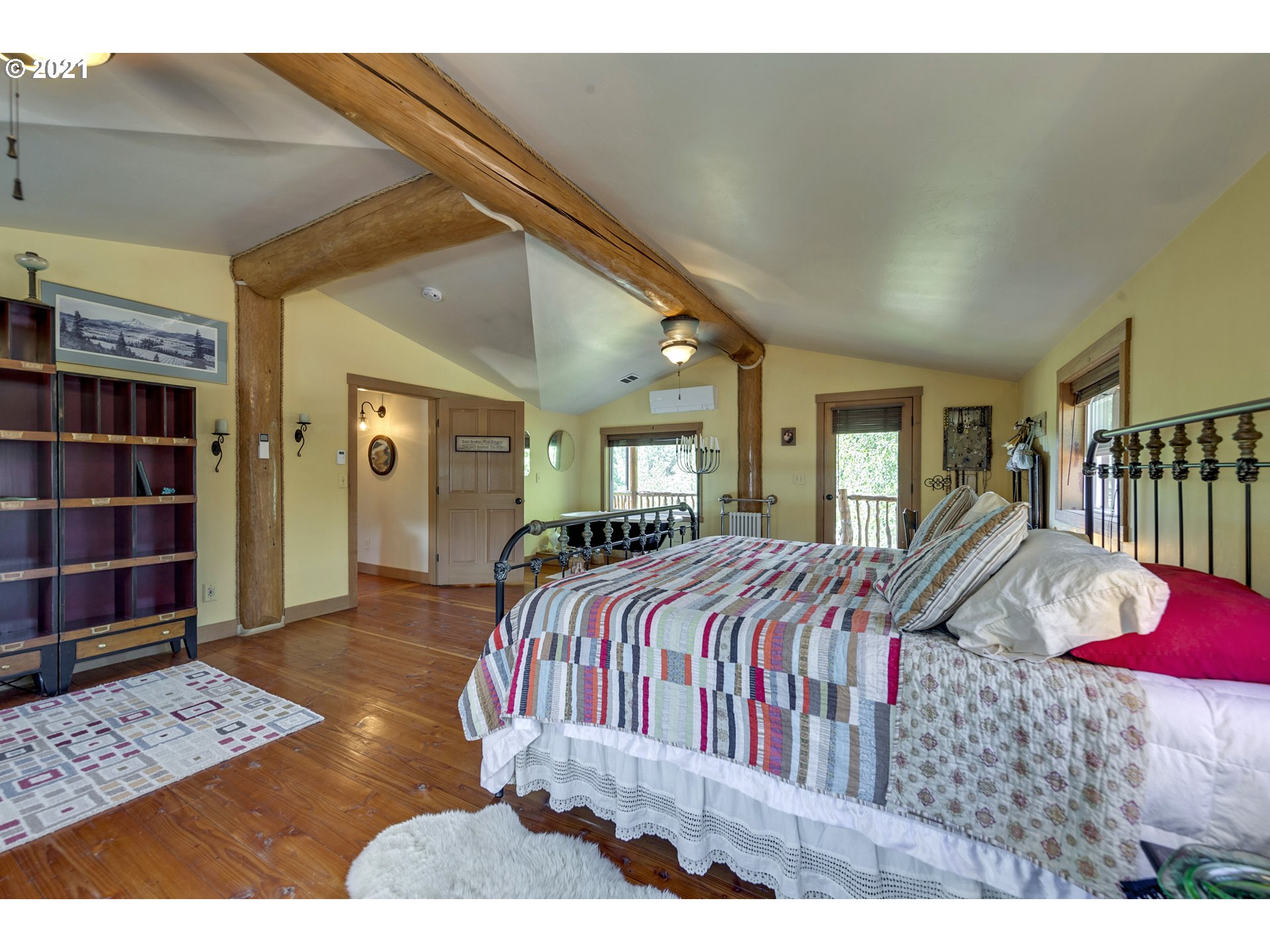 121 Snowden Road White Salmon, WA 98672 - Photo 18 of 32 Gallery Image 18