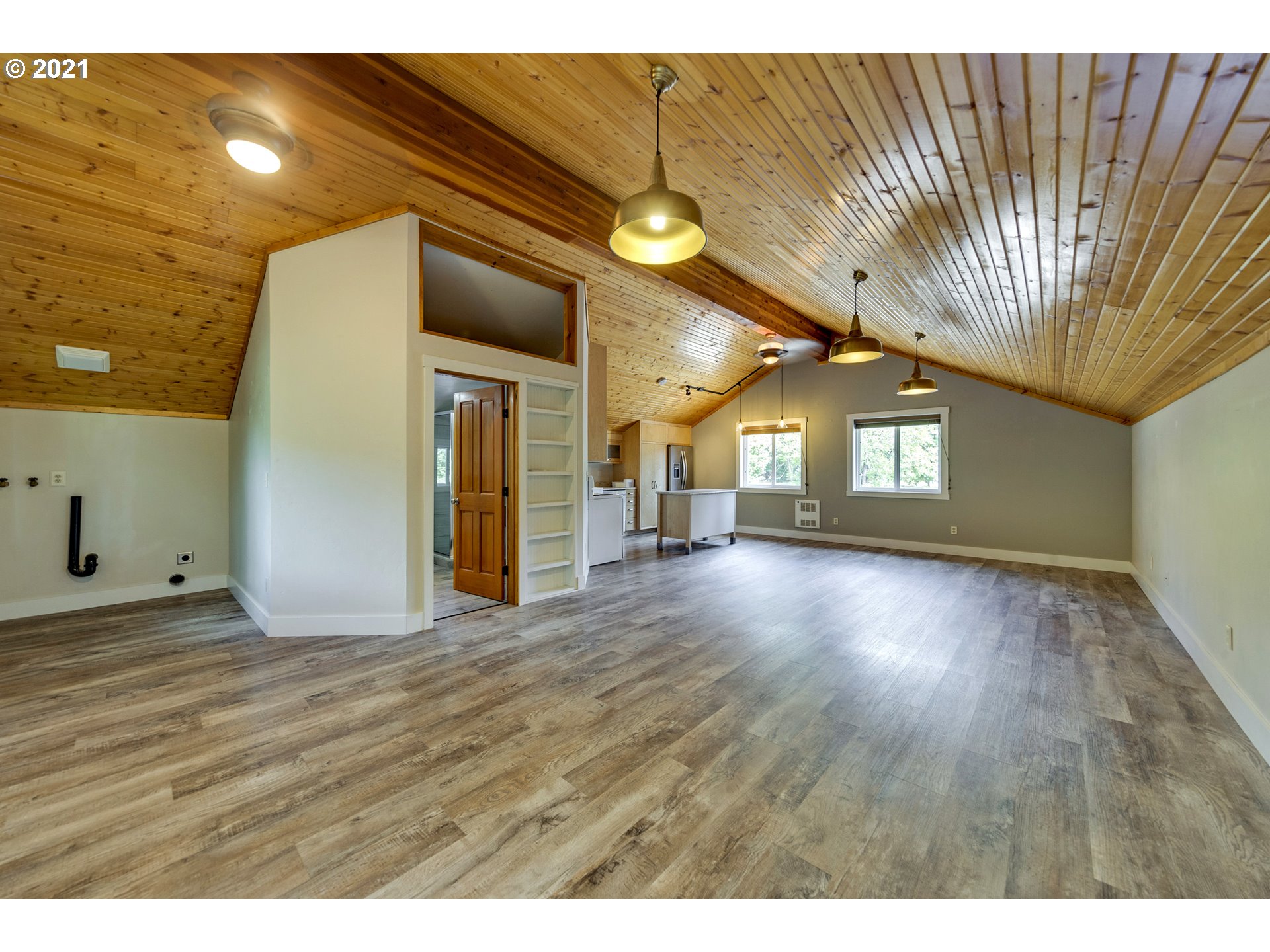 121 Snowden Road White Salmon, WA 98672 - Photo 25 of 32 Gallery Image 25