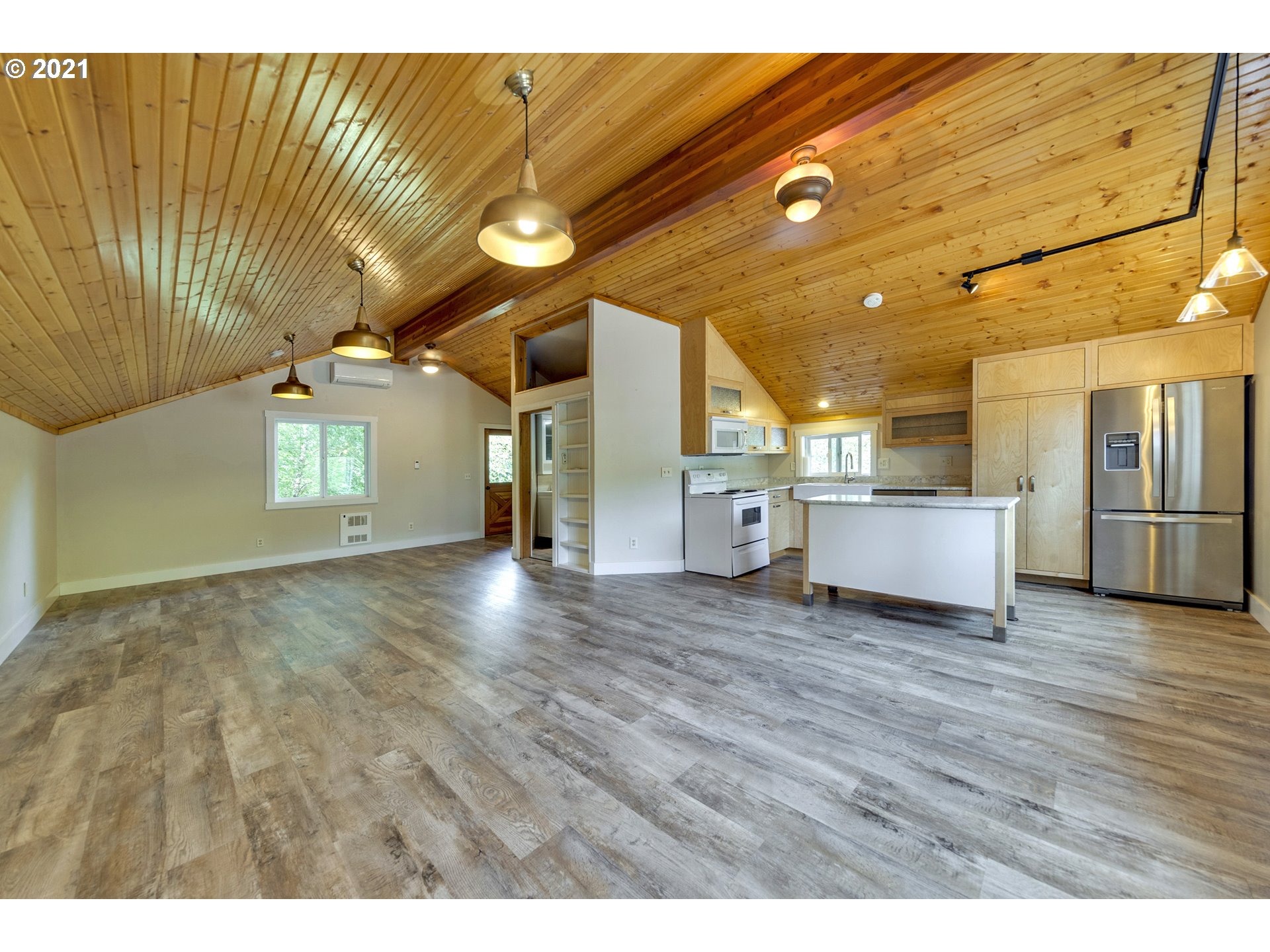 121 Snowden Road White Salmon, WA 98672 - Photo 26 of 32 Gallery Image 26