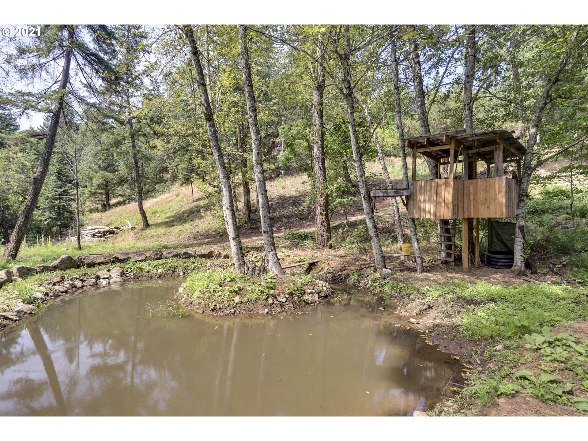 121 Snowden Road White Salmon, WA 98672 - Photo 31 of 32 Gallery Image 31