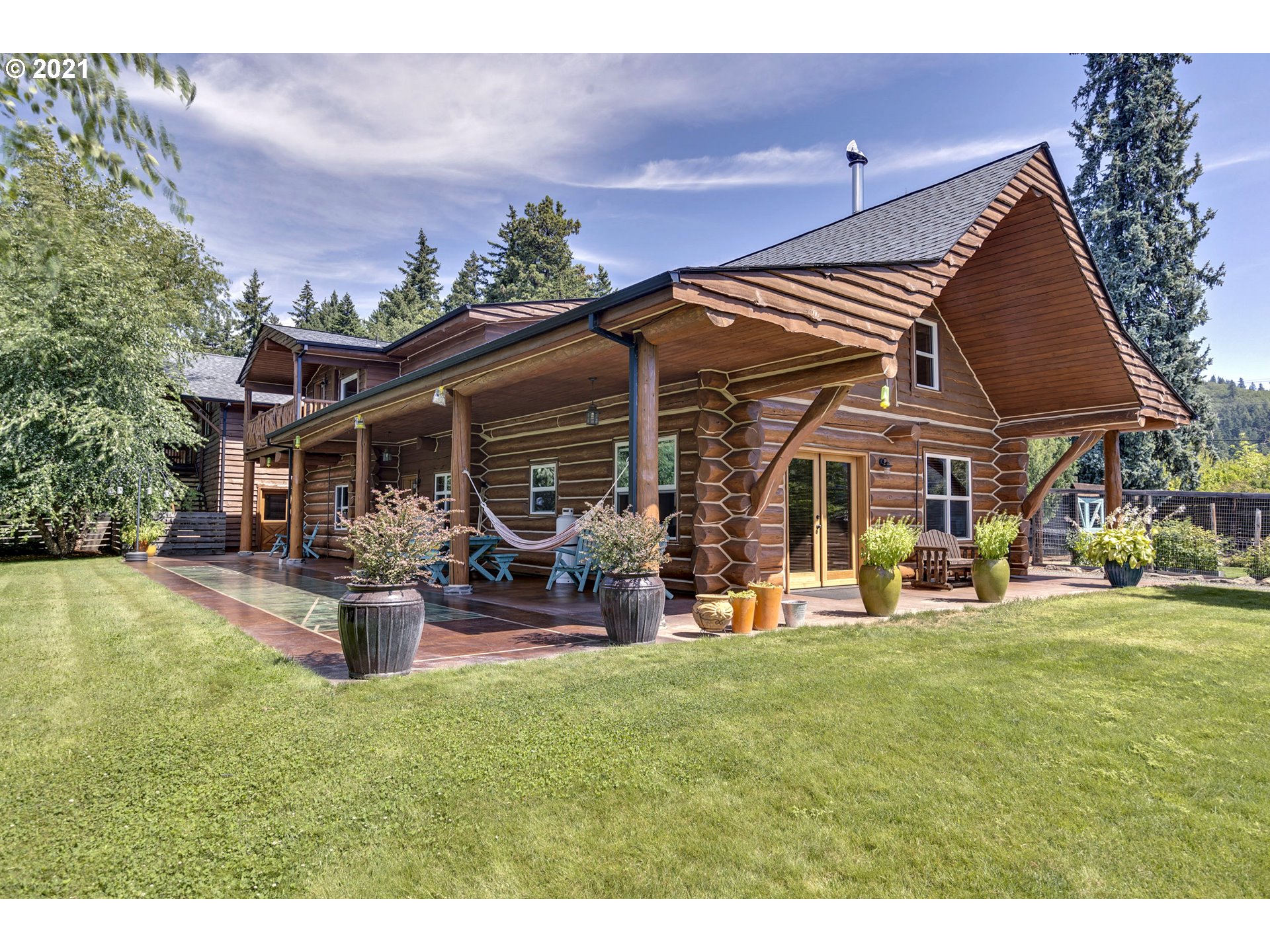 121 Snowden Road White Salmon, WA 98672 - Photo 5 of 32 Gallery Image 5