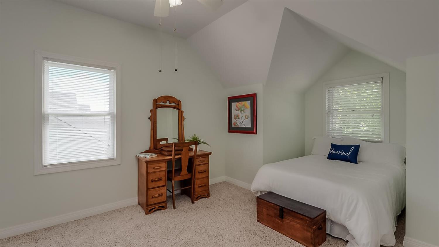 131 Locust Ridge Road Frankfort, KY 40601 - Photo 16 of 33 Upstairs bedroom