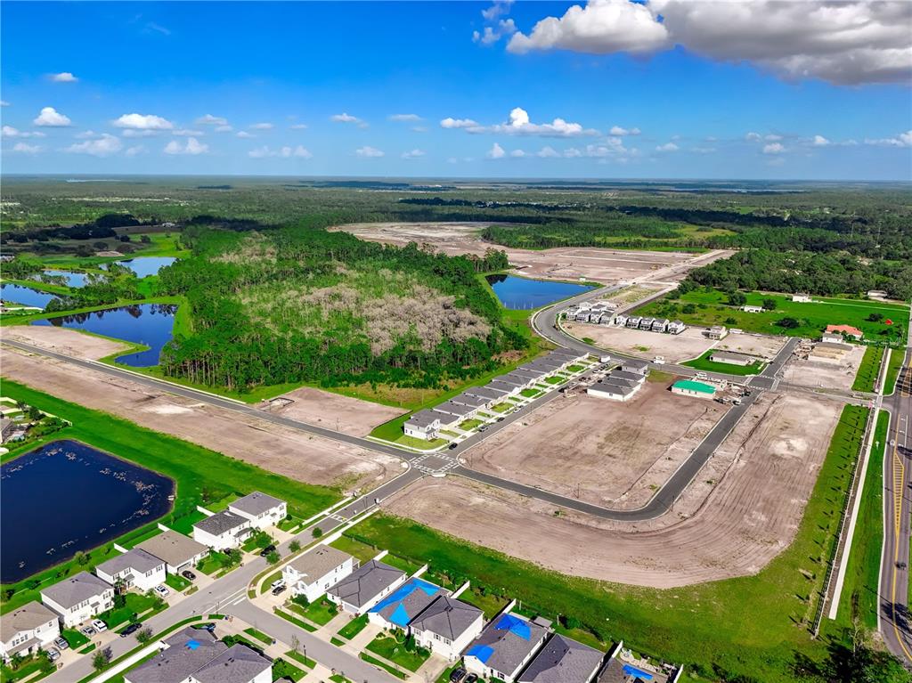 1808 Shadow Box Bend St. Cloud, FL 34771 - Photo 39 of 40 a view of a city