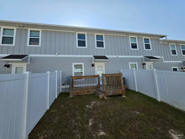 $1,850 | 9525 Nature Crk Circle, Pensacola, FL 32526