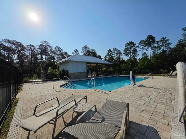 $1,850 | 9525 Nature Crk Circle, Pensacola, FL 32526