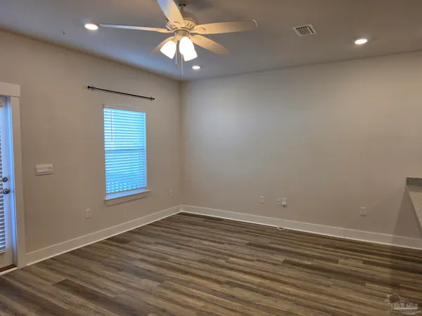 $1,850 | 9525 Nature Crk Circle, Pensacola, FL 32526