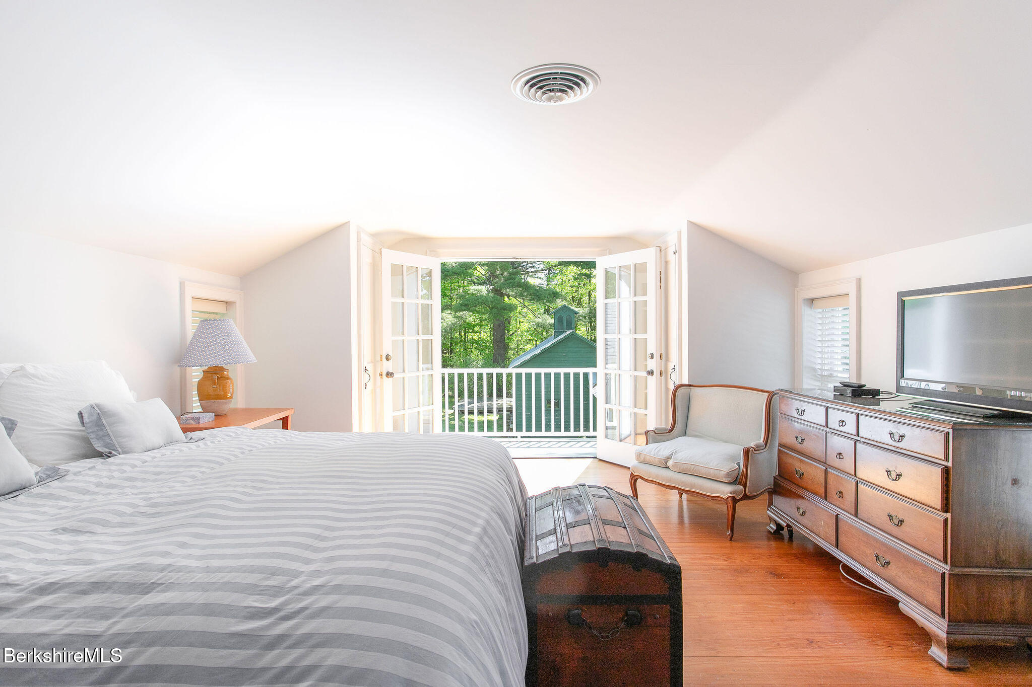 279 Great Barrington Road West Stockbridge, MA 01236 - Photo 30 of 74 primary bedroom