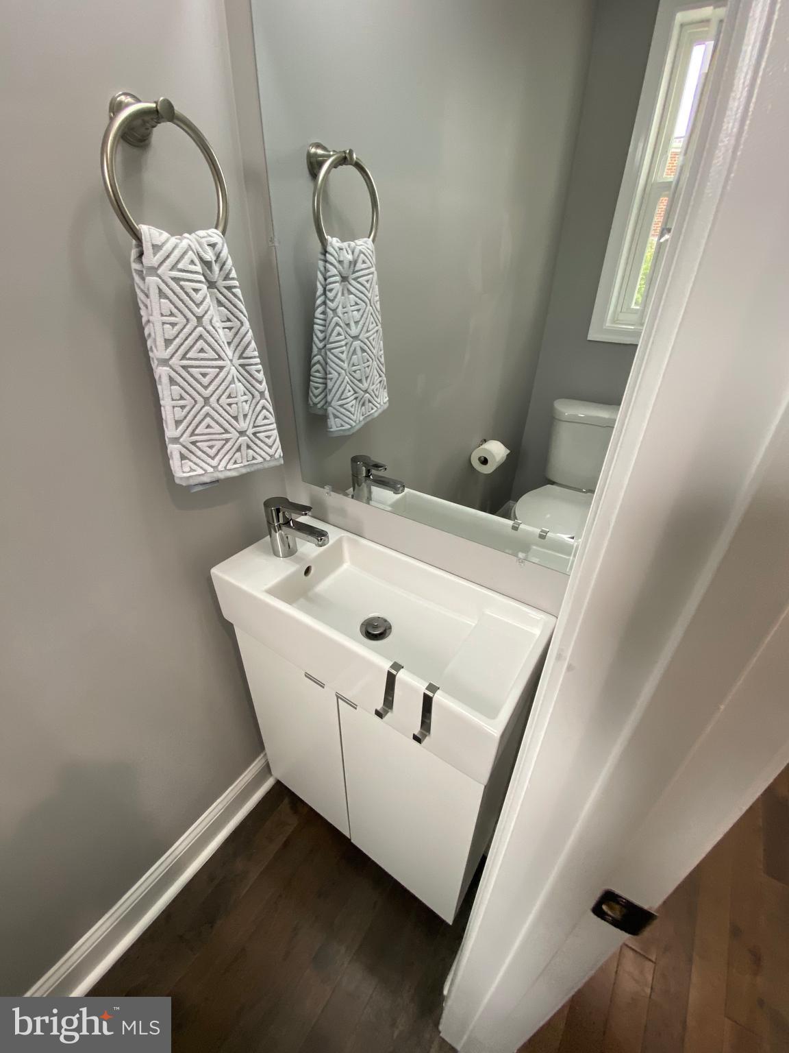 38 Anacostia Road Northeast Washington, DC 20019 - Photo 6 of 21 Half bathroom on main