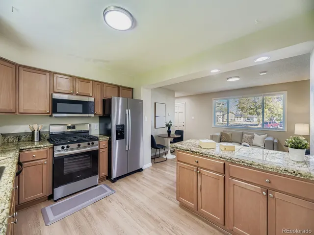 $474,900 | 5194 Titan Court, Denver, CO 80239