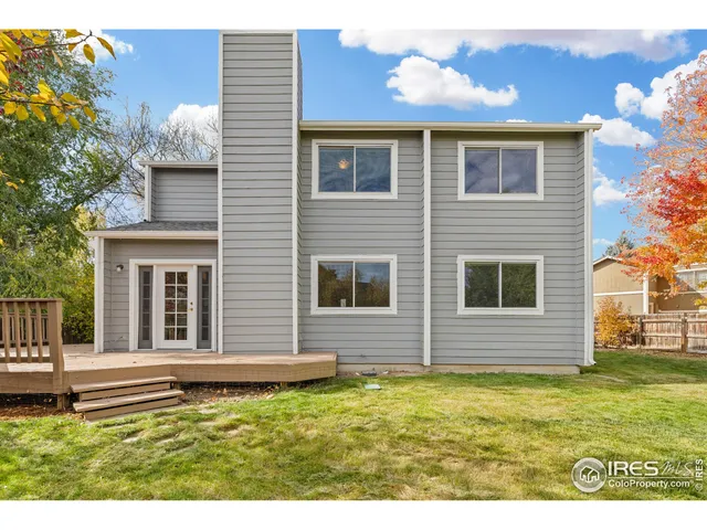 a view front of house with backyard