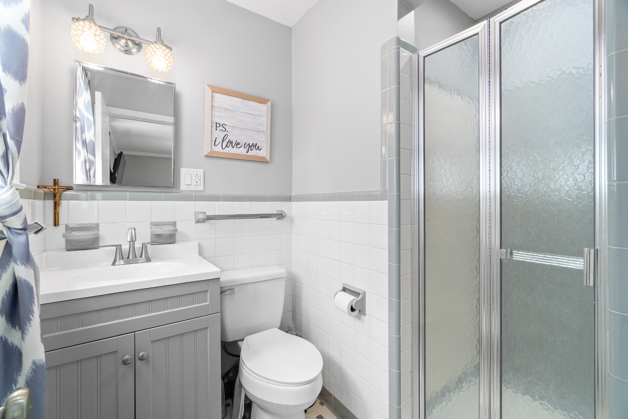 2158 Post Road Clarksville, TN 37043 - Photo 20 of 30 a bathroom with a sink vanity mirror and toilet