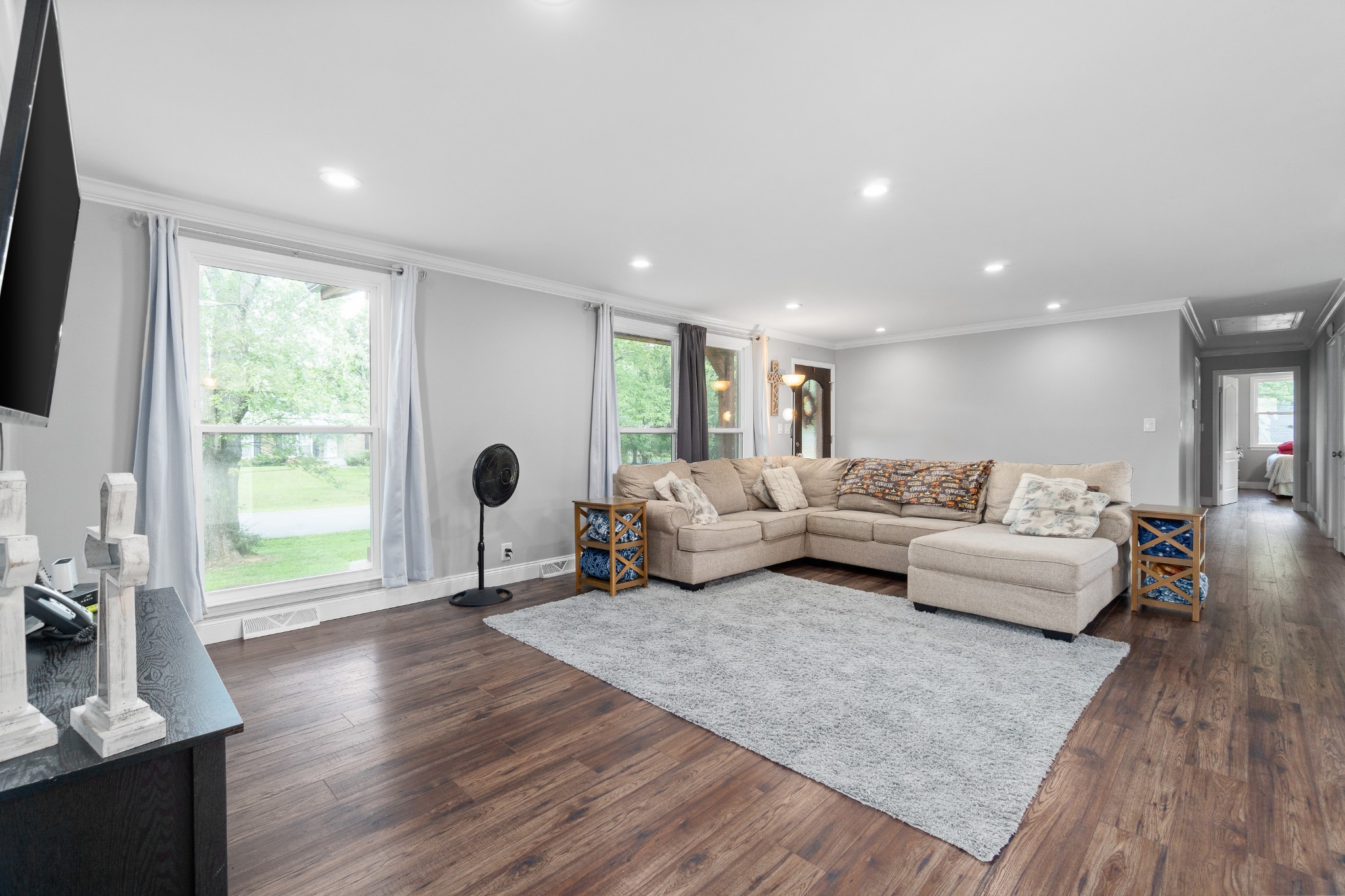 2158 Post Road Clarksville, TN 37043 - Photo 10 of 30 a living room with furniture and a flat screen tv