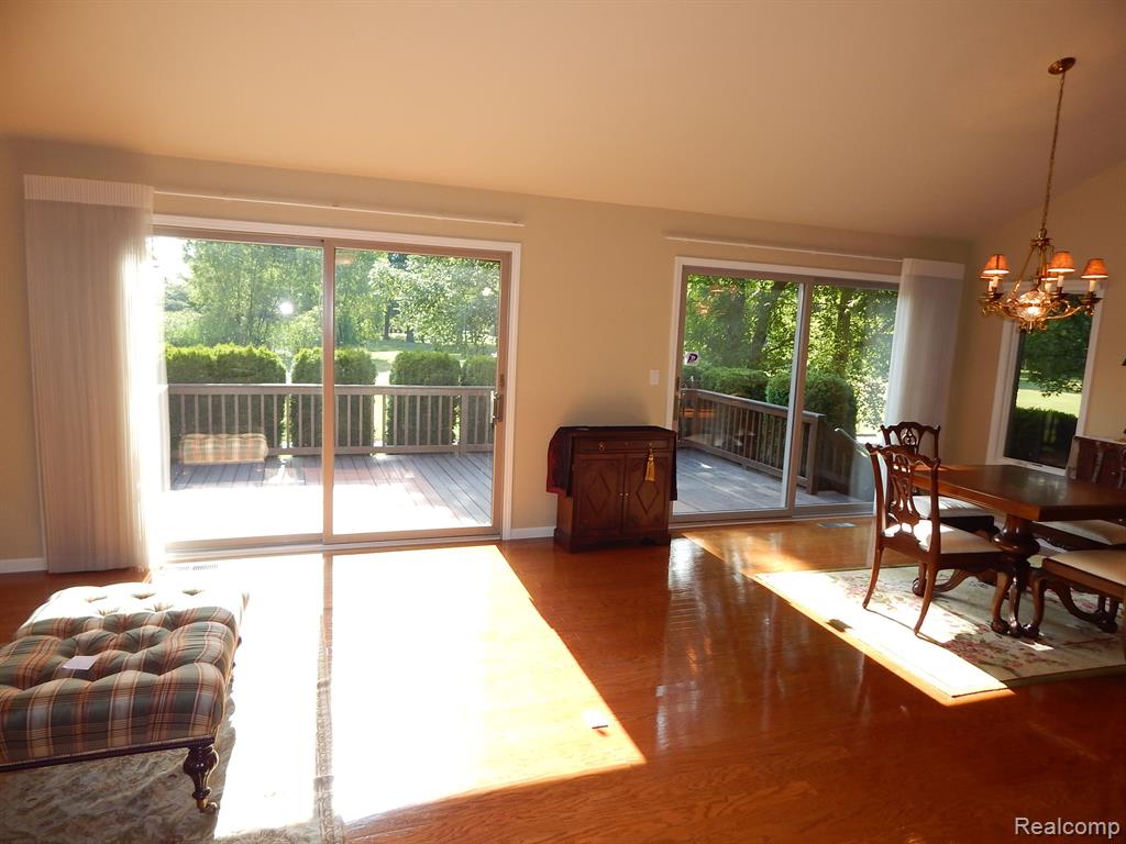 1865 Pug Road St. Clair, MI 48079 - Photo 14 of 38