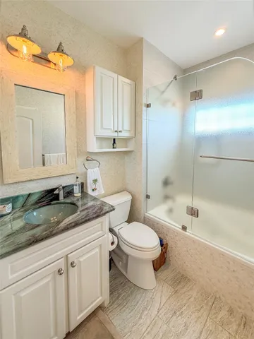 $1,245,000 | 115 A Mar Vista Court, Surfside Beach, TX 77541