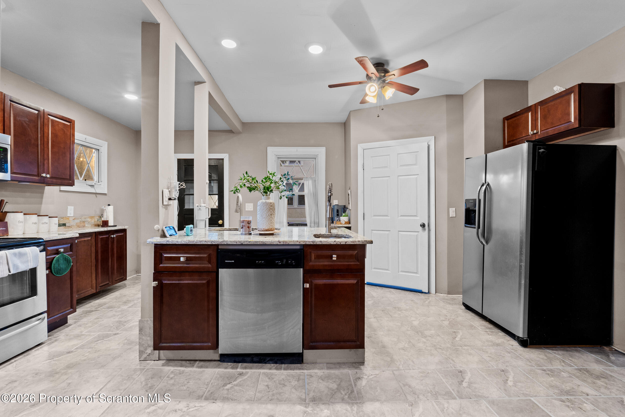 1020 Sunset Street Scranton, PA 18509 - Photo 26 of 46 Kitchen