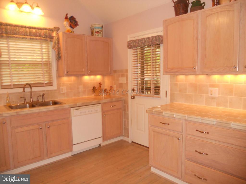 20 Moonraker Road Ocean Pines, MD 21811 - Photo 8 of 34