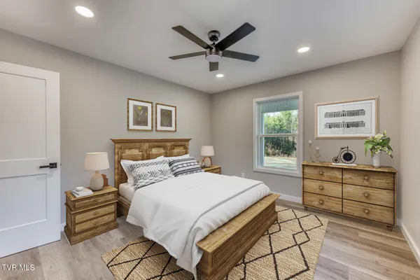 $499,000 | 1105 Laurelwood Lane, Mountain City, TN 37683
