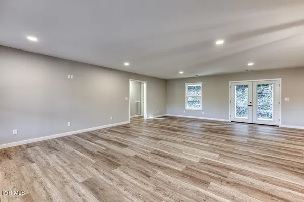 $499,000 | 1105 Laurelwood Lane, Mountain City, TN 37683