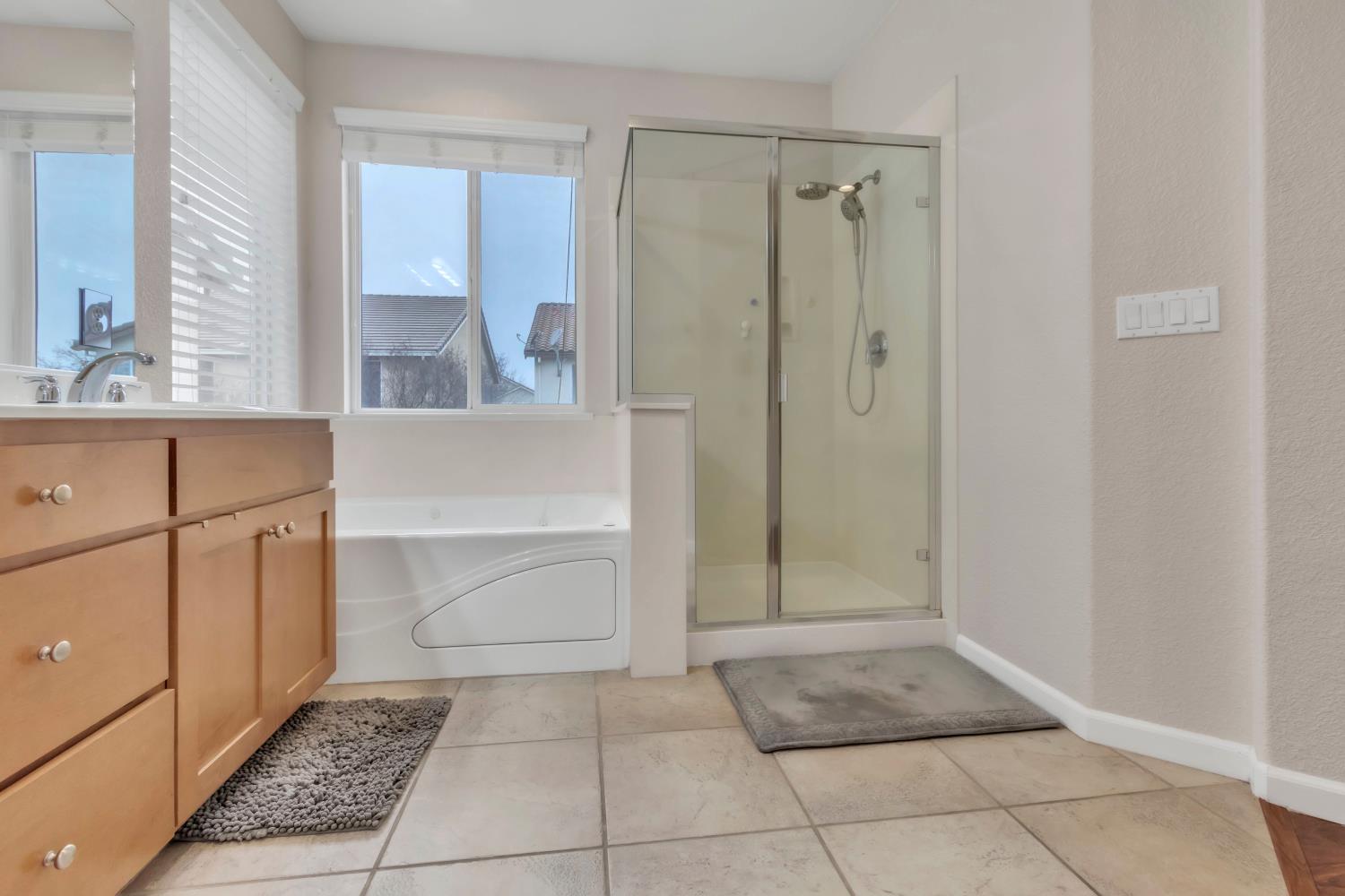 2993 Essie Place Modesto, CA 95355 - Photo 28 of 44 a bathroom with a shower