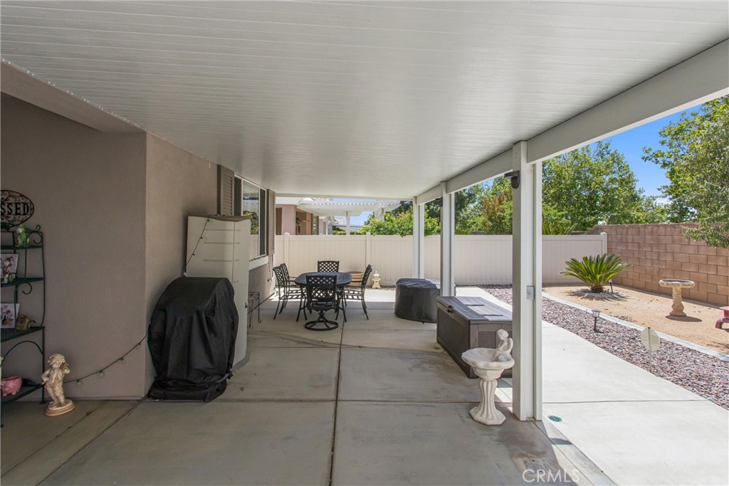 1717 Scottsdale Road Beaumont, CA 92223 - Photo 19 of 38