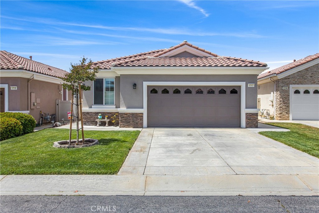1717 Scottsdale Road Beaumont, CA 92223 - Photo 3 of 38