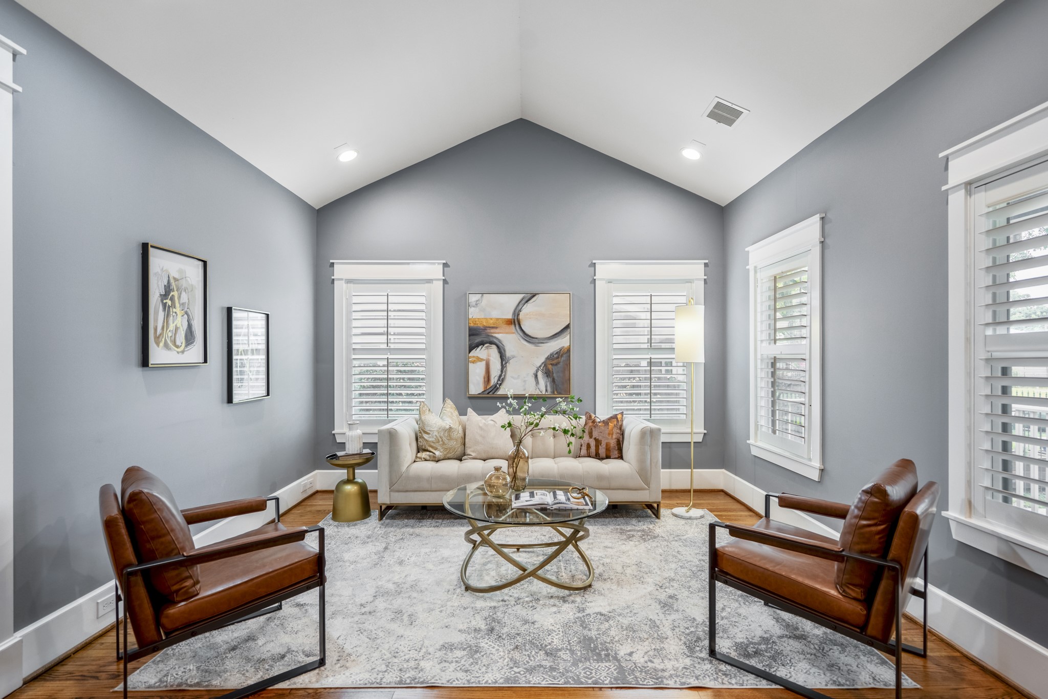 823 East 27th Street Houston, TX 77009 - Photo 2 of 49 a living room with furniture and a window