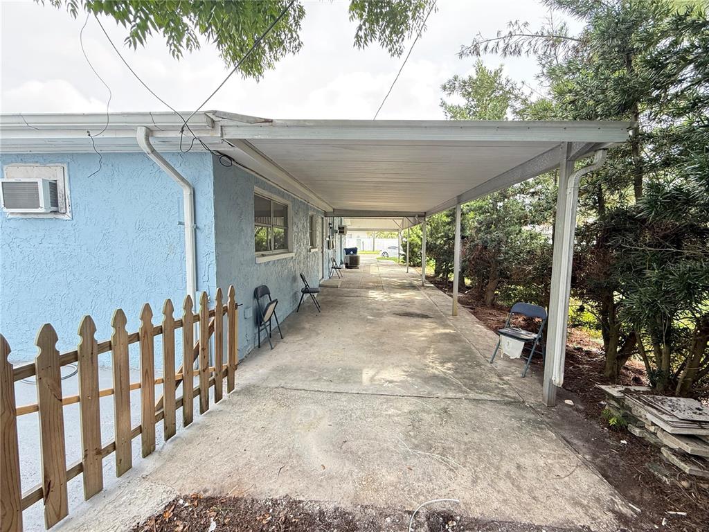 4233 Darlington Road Holiday, FL 34691 - Photo 9 of 59