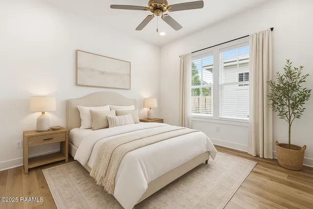 $1,950 | 119 Mayberry Grv Street, Youngsville, LA 70592