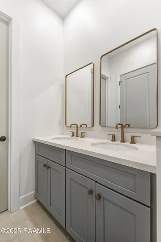 $1,950 | 119 Mayberry Grv Street, Youngsville, LA 70592