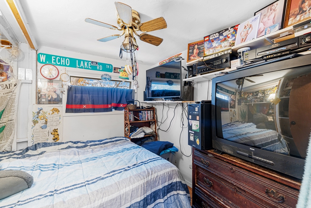 16 Francis Street Wareham, MA 02538 - Photo 12 of 22