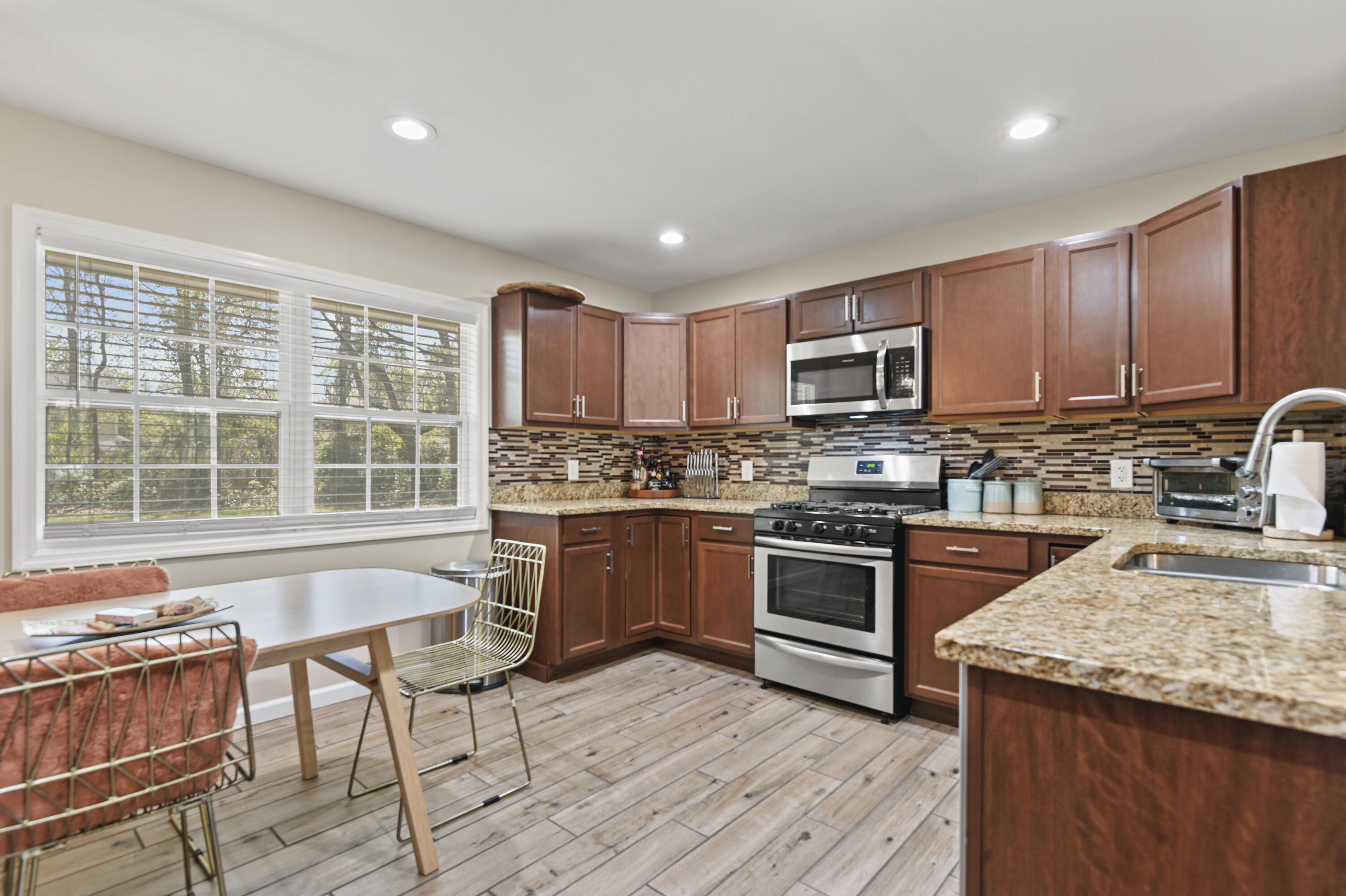 1409 Rainbow Road Charleston, SC 29412 - Photo 10 of 26 _DSC1386