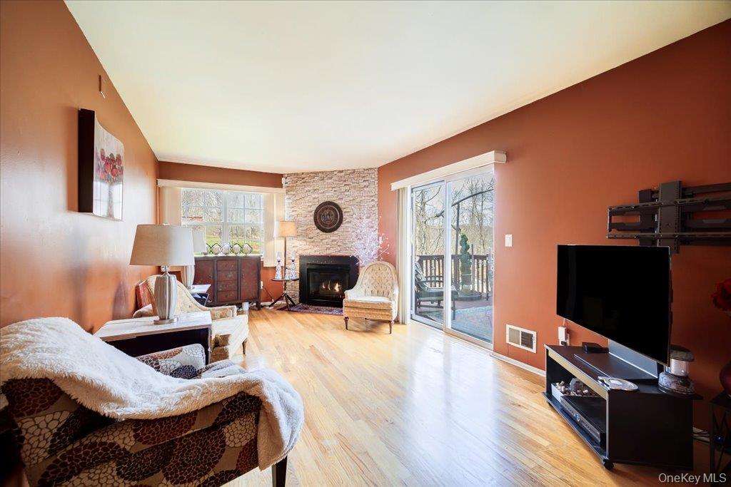 3 Emory Road Highland Mills, NY 10930 - Photo 17 of 42