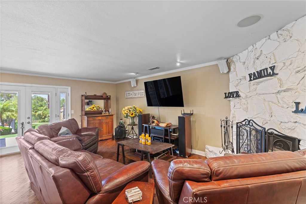 16520 Wagon Wheel Drive Riverside, CA 92506 - Photo 13 of 56