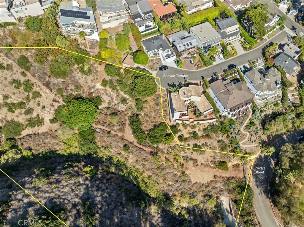 455 Bonvue Terrace Laguna Beach, CA 92651 - Photo 8 of 14