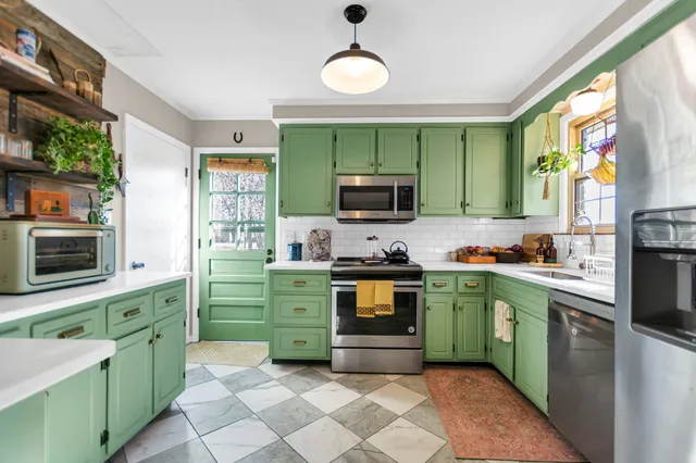 $1,900 | 284 Stephanie Drive, Clarksville, TN 37042