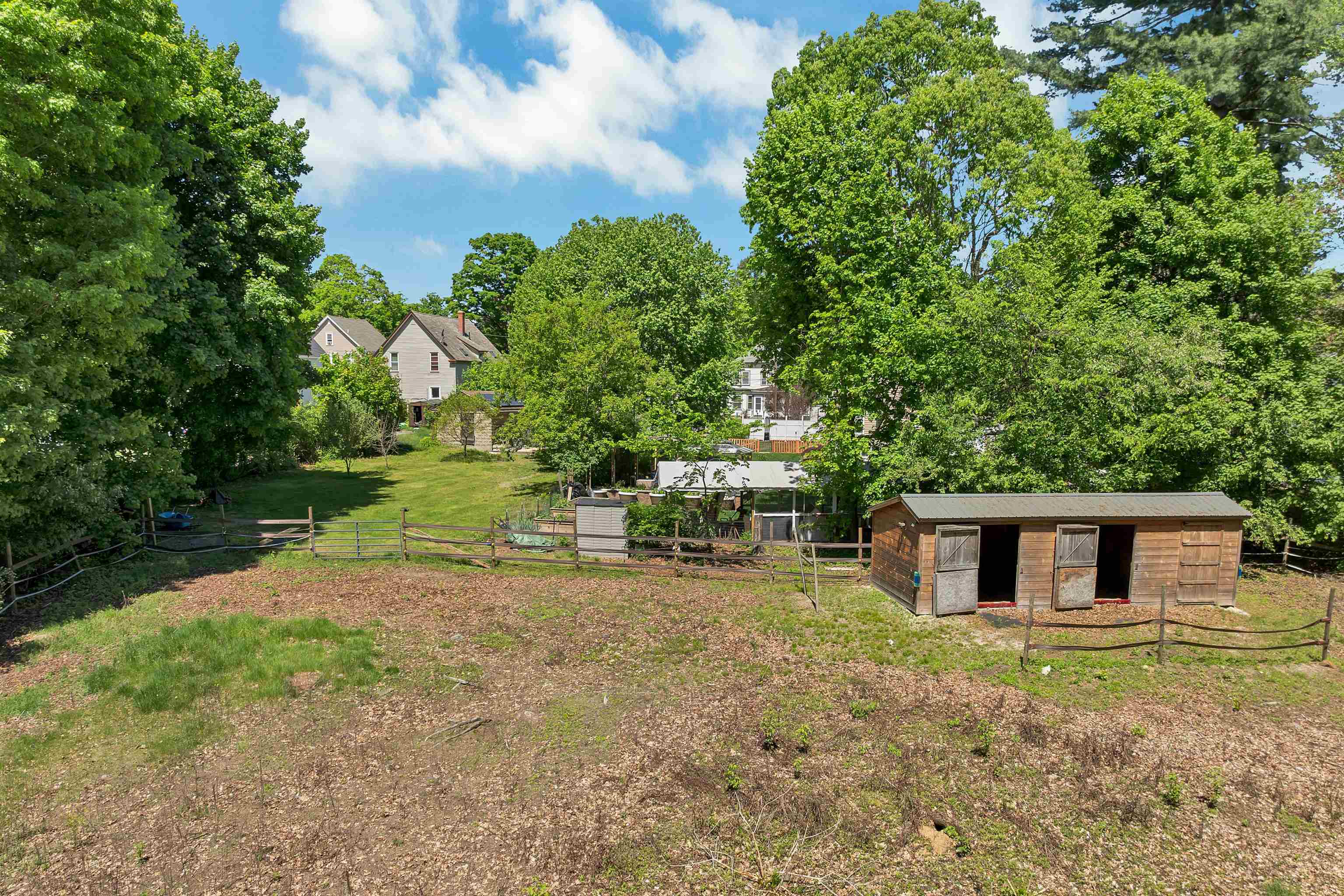 11 Grove Street Derry, NH 03038 - Photo 14 of 51